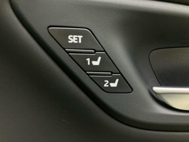 クラウンハイブリッド ＲＳアドバンス　純正　ＳＤナビ／トヨタセーフティセンス／シートヒーター　前席／パノラミックビューモニター／車線逸脱防止支援システム／シート　合皮／ドライブレコーダー　社外／ヘッドランプ　ＬＥＤ／ＵＳＢジャック　禁煙車（33枚目）