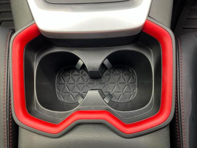 ＲＡＶ４ ４ＷＤアドベンチャーオフロードパッケージ　新品タイヤ／ディスプレイオーディオ９インチ／トヨタセーフティセンス／エアーシート　前席／車線逸脱防止支援システム／シート　合皮／ヘッドランプ　ＬＥＤ／ＵＳＢジャック／Ｂｌｕｅｔｏｏｔｈ接続　電動シート（33枚目）
