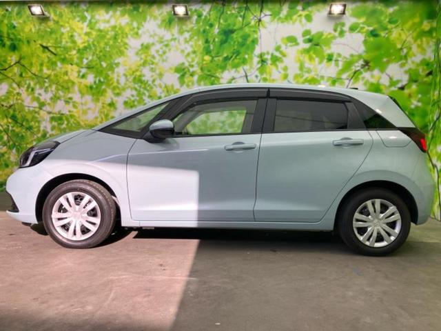 フィット ｅＨＥＶホーム　保証書／純正　９インチ　ＳＤナビ／ホンダセンシング／シートヒーター　前席／車線逸脱防止支援システム／シート　ハーフレザー／ドライブレコーダー　前後／ヘッドランプ　ＬＥＤ／ＵＳＢジャック　バックカメラ（2枚目）