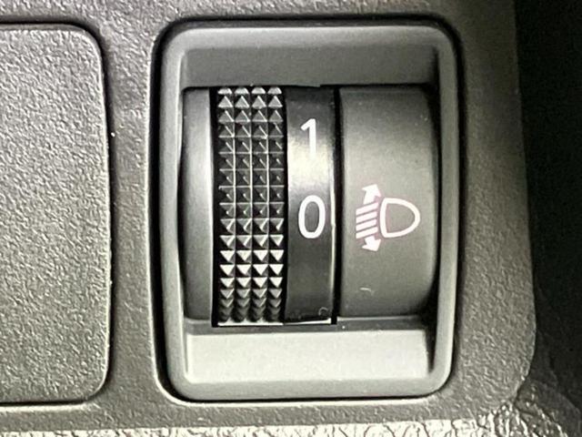 エクストレイル ４ＷＤ２０Ｘｉ　Ｖセレクション　新品タイヤ／純正　９インチ　ＳＤナビ／インテリジェントルームミラー／エマージェンシーブレーキ／シートヒーター　全席／全方位モニター／車線逸脱防止支援システム／シート　撥水加工／プロパイロット　４ＷＤ（40枚目）