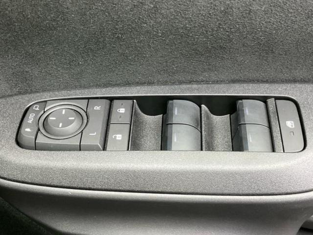 ヤリスクロス Ｘ　保証書／ディスプレイオーディオ＋ナビ／トヨタセーフティセンス／車線逸脱防止支援システム／ＵＳＢジャック／Ｂｌｕｅｔｏｏｔｈ接続／ＨＤＭＩ接続／ＥＴＣ／ＥＢＤ付ＡＢＳ／横滑り防止装置　バックカメラ（27枚目）