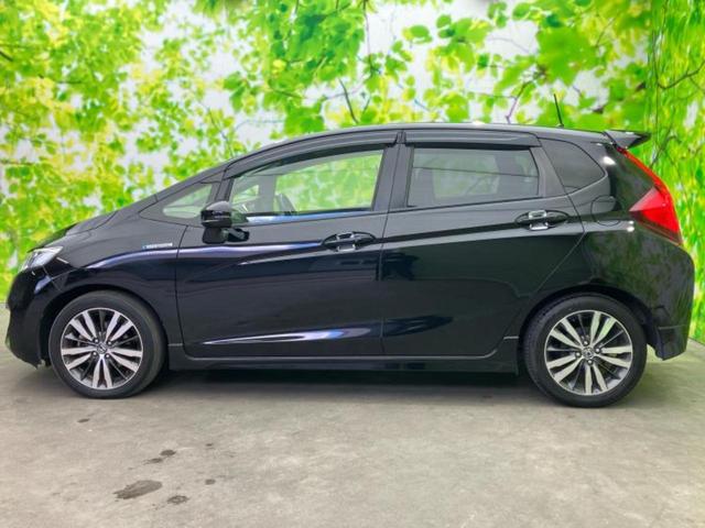 フィットハイブリッド ハイブリッド・Ｓパッケージ　新品タイヤ／社外　ＳＤナビ／シティーブレーキアクティブシステム（ホンダ）／ヘッドランプ　ＬＥＤ／Ｂｌｕｅｔｏｏｔｈ接続／ＥＴＣ／ＥＢＤ付ＡＢＳ／横滑り防止装置／アイドリングストップ　バックカメラ（2枚目）