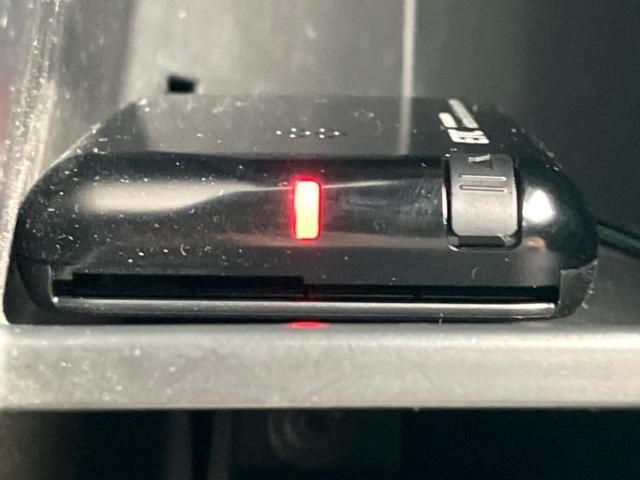 フィットハイブリッド ハイブリッド・Ｓパッケージ　新品タイヤ／社外　ＳＤナビ／シティーブレーキアクティブシステム（ホンダ）／ヘッドランプ　ＬＥＤ／Ｂｌｕｅｔｏｏｔｈ接続／ＥＴＣ／ＥＢＤ付ＡＢＳ／横滑り防止装置／アイドリングストップ　バックカメラ（23枚目）