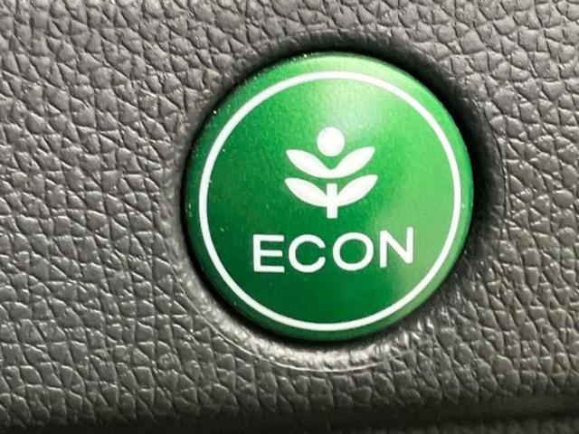 フィットハイブリッド ハイブリッド・Ｓパッケージ　新品タイヤ／社外　ＳＤナビ／シティーブレーキアクティブシステム（ホンダ）／ヘッドランプ　ＬＥＤ／Ｂｌｕｅｔｏｏｔｈ接続／ＥＴＣ／ＥＢＤ付ＡＢＳ／横滑り防止装置／アイドリングストップ　バックカメラ（28枚目）