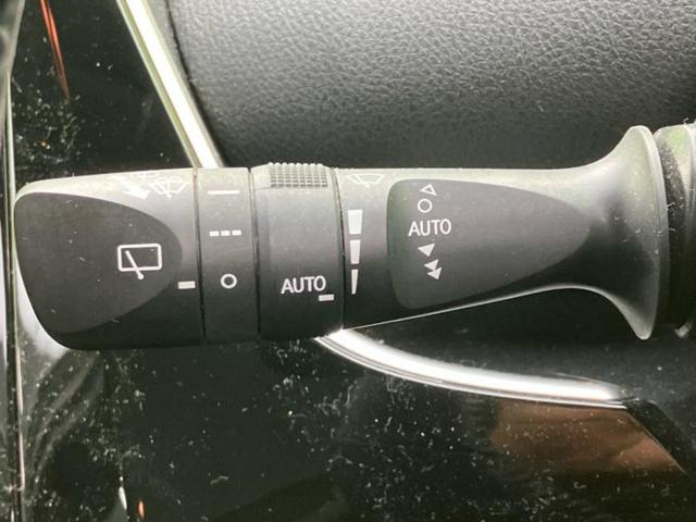 プリウス Ａ　純正　ＳＤナビ／トヨタセーフティセンス／車線逸脱防止支援システム／ヘッドランプ　ＬＥＤ／Ｂｌｕｅｔｏｏｔｈ接続／ＥＴＣ／ＥＢＤ付ＡＢＳ／横滑り防止装置／アイドリングストップ／クルーズコントロール（17枚目）