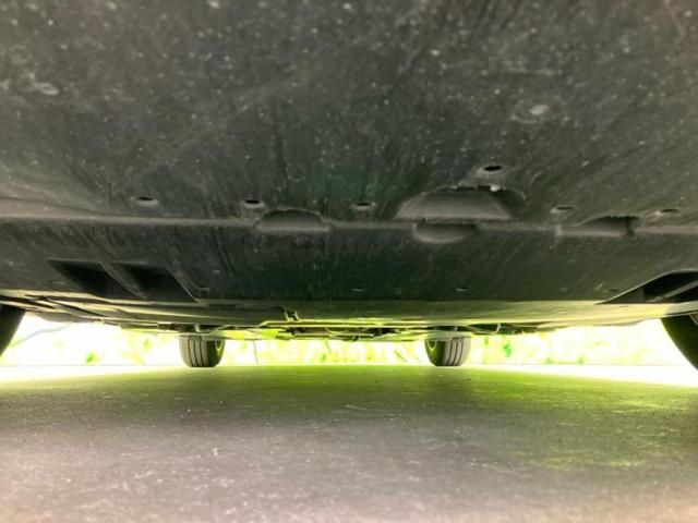 プリウス Ａ　純正　ＳＤナビ／トヨタセーフティセンス／車線逸脱防止支援システム／ヘッドランプ　ＬＥＤ／Ｂｌｕｅｔｏｏｔｈ接続／ＥＴＣ／ＥＢＤ付ＡＢＳ／横滑り防止装置／アイドリングストップ／クルーズコントロール（45枚目）