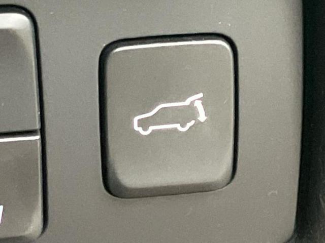 �i�r�A�h�����R�A�d�s�b�A�t���b�v�_�E�����j�^�[�A�f�W�^���C���i�[�~���[�������c��t���\�ł��I�I�v�V�������L�x�Ɏ�葵���Ă���܂��̂ł����S���������I