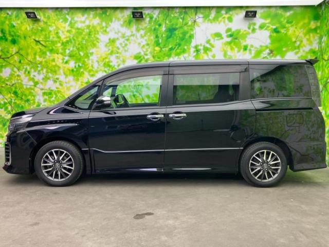 ヴォクシー ZSキラメキ2 純正 9インチ SDナビ/フリップダウンモニター 純正 12.1インチ/トヨタセーフティセンス/両側電動スライドドア/車線逸脱防止支援システム/ヘッドランプ LED/Bluetooth接続 DVD再生(2枚目)