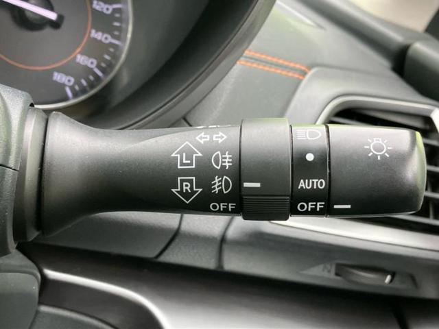 ＸＶ ４ＷＤ２．０ｉ－Ｓアイサイト　純正　８インチ　ＳＤナビ／アイサイト／車線逸脱防止支援システム／シート　ハーフレザー／ヘッドランプ　ＬＥＤ／ＵＳＢジャック／Ｂｌｕｅｔｏｏｔｈ接続／ＥＢＤ付ＡＢＳ／横滑り防止装置　衝突被害軽減システム（15枚目）