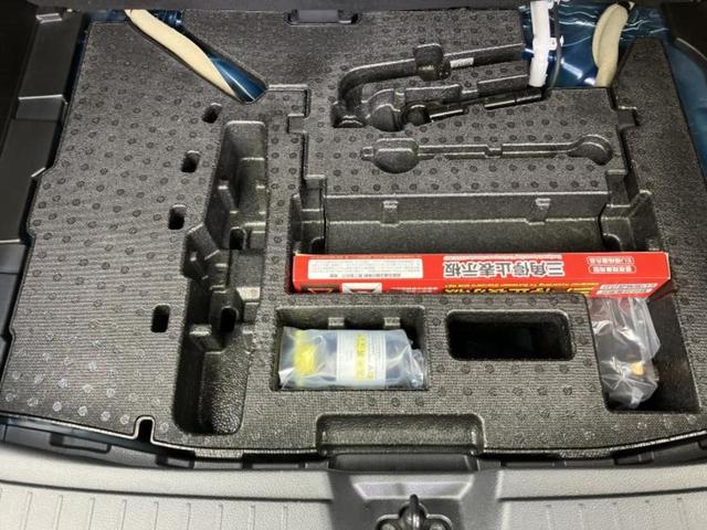 オーラ Ｇ　新品タイヤ／ＢＯＳＥ／保証書／純正　ＳＤナビ／インテリジェントルームミラー／エマージェンシーブレーキ／全方位モニター／車線逸脱防止支援システム／プロパイロット／ドライブレコーダー　社外　全周囲カメラ（24枚目）