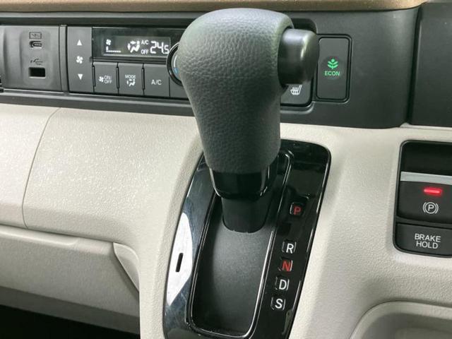 Ｎ－ＢＯＸ ヒョウジュン　保証書／ホンダセンシング／電動スライドドア／シートヒーター　前席／車線逸脱防止支援システム／ヘッドランプ　ＬＥＤ／ＥＢＤ付ＡＢＳ／横滑り防止装置／アイドリングストップ／禁煙車／エアバッグ　運転席（13枚目）