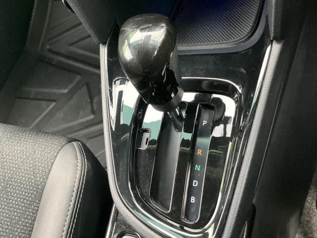 ヤリスクロス ハイブリッドＺ　新品タイヤ／純正エアロ／ディスプレイオーディオ＋ナビ８インチ／トヨタセーフティセンス／シートヒーター　前席／パノラミックビューモニター／車線逸脱防止支援システム／シート　ハーフレザー　全周囲カメラ（17枚目）