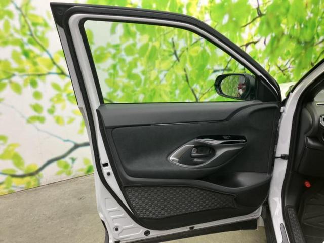 ヤリスクロス ハイブリッドＺ　新品タイヤ／純正エアロ／ディスプレイオーディオ＋ナビ８インチ／トヨタセーフティセンス／シートヒーター　前席／パノラミックビューモニター／車線逸脱防止支援システム／シート　ハーフレザー　全周囲カメラ（23枚目）