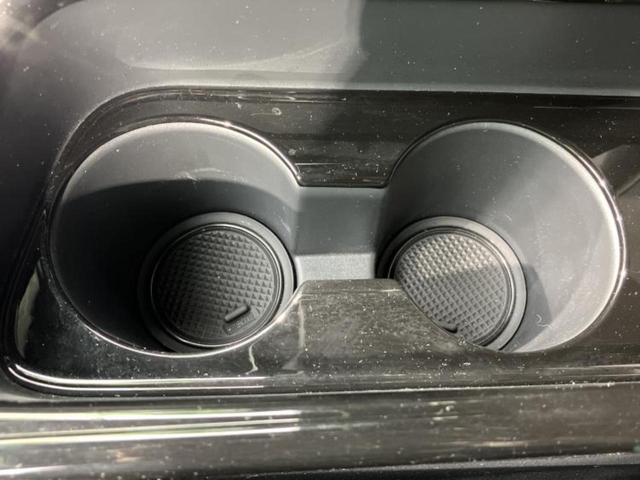 ヤリスクロス ハイブリッドＺ　新品タイヤ／純正エアロ／ディスプレイオーディオ＋ナビ８インチ／トヨタセーフティセンス／シートヒーター　前席／パノラミックビューモニター／車線逸脱防止支援システム／シート　ハーフレザー　全周囲カメラ（37枚目）