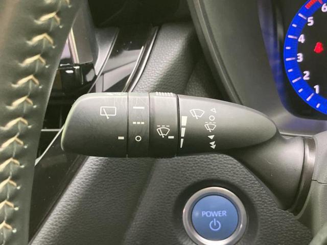 カローラツーリング ハイブリッドダブルバイビー　モデリスタエアロ／ディスプレイオーディオ９インチ／トヨタセーフティセンス／シートヒーター　前席／車線逸脱防止支援システム／シート　ハーフレザー／ドライブレコーダー　社外／ヘッドランプ　ＬＥＤ　ＴＶ（15枚目）