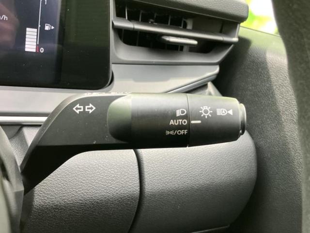 ノート Ｘ　保証書／純正　９インチ　メモリーナビ／インテリジェントルームミラー／エマージェンシーブレーキ／アラウンドビューモニター／車線逸脱防止支援システム／ドライブレコーダー　前後／ヘッドランプ　ＬＥＤ（16枚目）