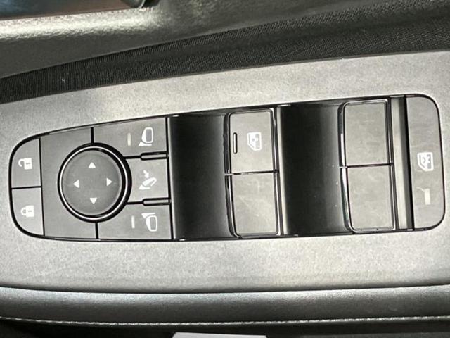 ノート Ｘ　保証書／純正　９インチ　メモリーナビ／インテリジェントルームミラー／エマージェンシーブレーキ／アラウンドビューモニター／車線逸脱防止支援システム／ドライブレコーダー　前後／ヘッドランプ　ＬＥＤ（30枚目）