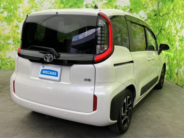 シエンタ ハイブリッドＺ　ディスプレイオーディオ＋ナビ１０．５インチ／フリップダウンモニター　純正　１２．１インチ／トヨタセーフティセンス／両側電動スライドドア／車線逸脱防止支援システム／ヘッドランプ　ＬＥＤ　バックカメラ（3枚目）