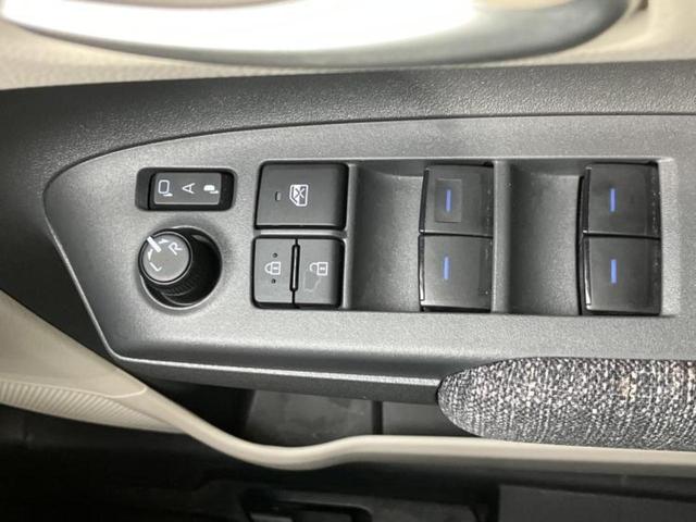 シエンタ ハイブリッドＺ　ディスプレイオーディオ＋ナビ１０．５インチ／フリップダウンモニター　純正　１２．１インチ／トヨタセーフティセンス／両側電動スライドドア／車線逸脱防止支援システム／ヘッドランプ　ＬＥＤ　バックカメラ（28枚目）