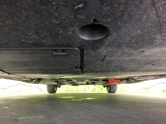 シエンタ ハイブリッドＺ　ディスプレイオーディオ＋ナビ１０．５インチ／フリップダウンモニター　純正　１２．１インチ／トヨタセーフティセンス／両側電動スライドドア／車線逸脱防止支援システム／ヘッドランプ　ＬＥＤ　バックカメラ（43枚目）