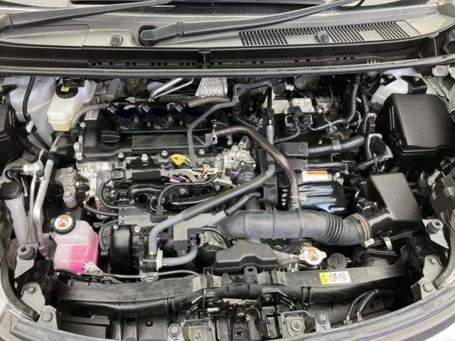 シエンタ ハイブリッドＺ　ディスプレイオーディオ＋ナビ１０．５インチ／フリップダウンモニター　純正　１２．１インチ／トヨタセーフティセンス／両側電動スライドドア／車線逸脱防止支援システム／ヘッドランプ　ＬＥＤ　バックカメラ（45枚目）