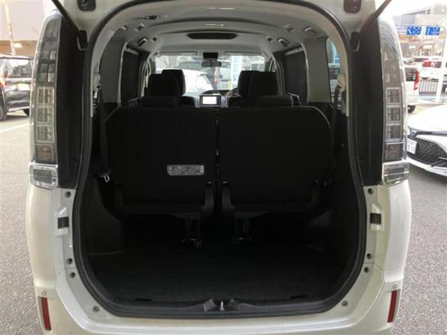 ヴォクシー ハイブリッドX 純正 SDナビ/両側電動スライドドア/ヘッドランプ LED/Bluetooth接続/ETC/EBD付ABS/横滑り防止装置/アイドリングストップ/バックモニター/ワンセグTV/エアバッグ 運転席(8枚目)