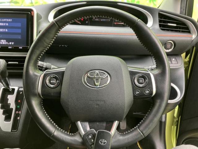 シエンタ Ｇクエロ　純正　９インチ　メモリーナビ／トヨタセーフティセンス／両側電動スライドドア／シートヒーター　前席／パノラミックビューモニター／車線逸脱防止支援システム／シート　ハーフレザー／ヘッドランプ　ＬＥＤ（14枚目）
