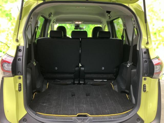 シエンタ Ｇクエロ　純正　９インチ　メモリーナビ／トヨタセーフティセンス／両側電動スライドドア／シートヒーター　前席／パノラミックビューモニター／車線逸脱防止支援システム／シート　ハーフレザー／ヘッドランプ　ＬＥＤ（20枚目）