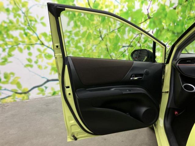 シエンタ Ｇクエロ　純正　９インチ　メモリーナビ／トヨタセーフティセンス／両側電動スライドドア／シートヒーター　前席／パノラミックビューモニター／車線逸脱防止支援システム／シート　ハーフレザー／ヘッドランプ　ＬＥＤ（22枚目）