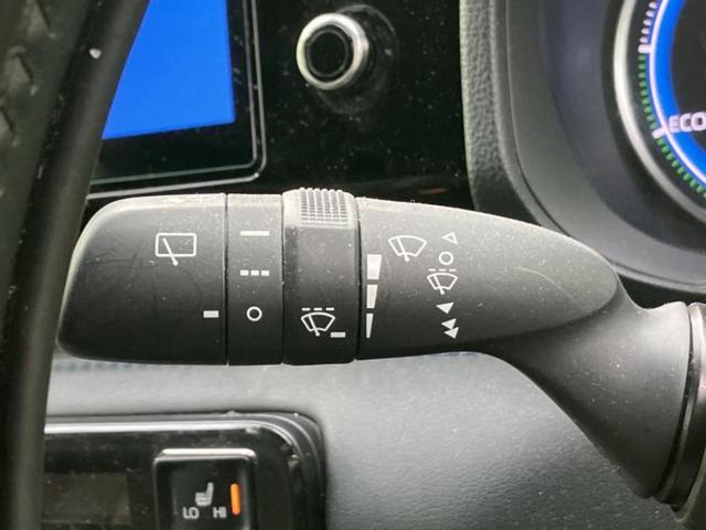 ヴォクシー ハイブリッドＳ－Ｚ　新品タイヤ／保証書／ディスプレイオーディオ＋ナビ１０インチ／フリップダウンモニター　純正　１４インチ／トヨタセーフティセンス／両側電動スライドドア／シートヒーター　前席　衝突被害軽減システム　ドラレコ（16枚目）