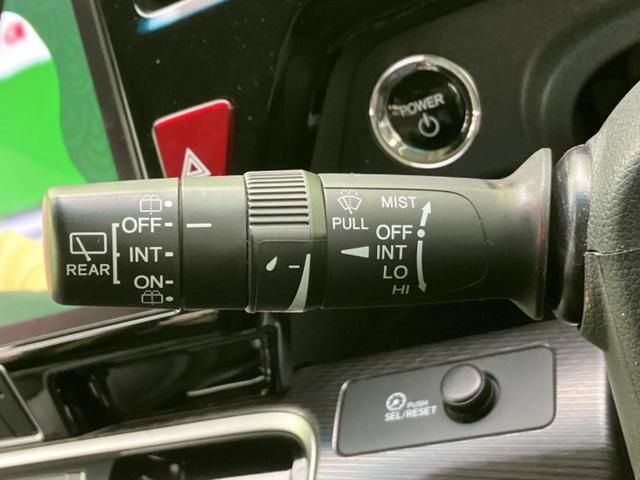 ステップワゴンスパーダ eHEVスパーダG・ホンダセンシング 新品タイヤ/純正 10インチ SDナビ/フリップダウンモニター 純正 9インチ/ホンダセンシング/両側電動スライドドア/車線逸脱防止支援システム/ヘッドランプ LED/USBジャック バックカメラ(17枚目)