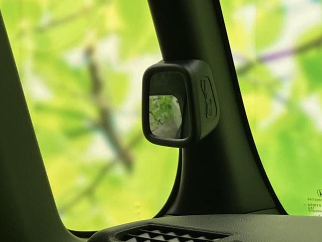 Ｎ－ＢＯＸカスタム ブラックスタイル　保証書／純正　８インチ　ナビ／ホンダセンシング／両側電動スライドドア／シートヒーター　前席／車線逸脱防止支援システム／登録済未使用車／ヘッドランプ　ＬＥＤ／Ｂｌｕｅｔｏｏｔｈ接続／ＥＢＤ付ＡＢＳ（40枚目）