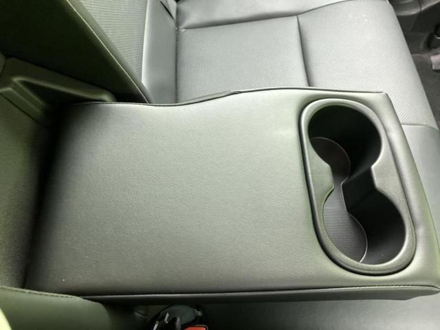 プリウス Ｚ　新品タイヤ／パノラマルーフ／ディスプレイオーディオ＋ナビ１２．３インチ／デジタルインナーミラー／トヨタセーフティセンス／エアーシート　前席／全方位モニター／車線逸脱防止支援システム　サンルーフ　ＥＴＣ（35枚目）