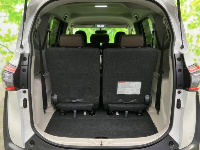 シエンタ Ｇ　社外　９インチ　ＳＤナビ／両側電動スライドドア／シートヒーター　前席／ヘッドランプ　ＬＥＤ／Ｂｌｕｅｔｏｏｔｈ接続／ＥＴＣ／ＥＢＤ付ＡＢＳ／横滑り防止装置／アイドリングストップ／バックモニター（8枚目）