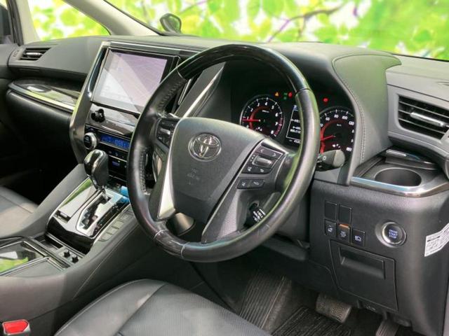 アルファード Ｓ　Ｃパッケージ　新品タイヤ／ディスプレイオーディオ＋ナビ９インチ／デジタルインナーミラー／トヨタセーフティセンス／両側電動スライドドア／エアーシート　前席／車線逸脱防止支援システム／シート　合皮　衝突被害軽減システム（5枚目）