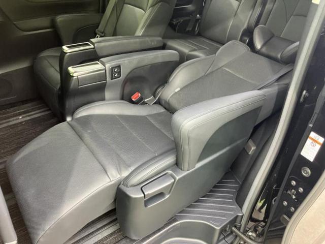 アルファード Ｓ　Ｃパッケージ　新品タイヤ／ディスプレイオーディオ＋ナビ９インチ／デジタルインナーミラー／トヨタセーフティセンス／両側電動スライドドア／エアーシート　前席／車線逸脱防止支援システム／シート　合皮　衝突被害軽減システム（25枚目）