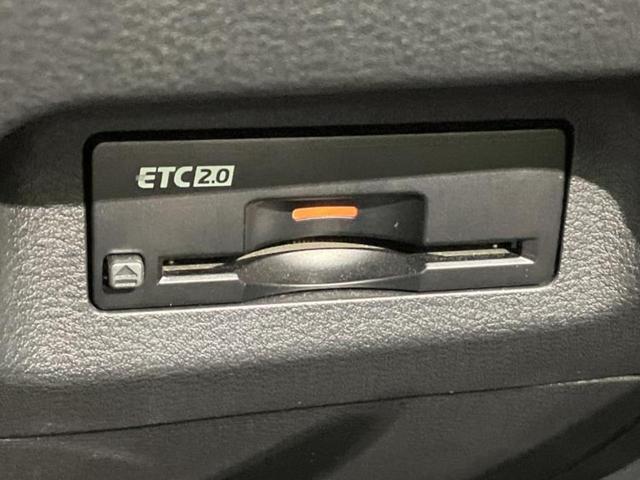 エクストレイル ４ＷＤ　Ｘ　ｅ－４ＯＲＣＥ　保証書／純正　１２．３インチ　メモリーナビ／インテリジェントルームミラー／エマージェンシーブレーキ／シートヒーター　前席／アラウンドビューモニター／車線逸脱防止支援システム／電動バックドア　電動シート（26枚目）