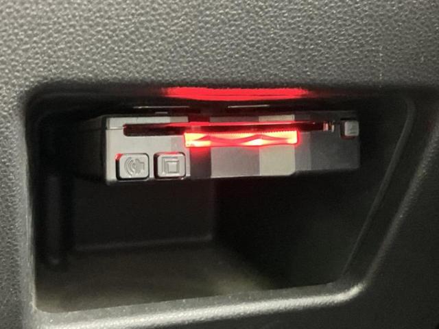 タント カスタムX SA 新品タイヤ/純正 SDナビ/スマートアシスト(トヨタ・ダイハツ)/両側電動スライドドア/ヘッドランプ HID/Bluetooth接続/ETC/EBD付ABS/横滑り防止装置/アイドリングストップ(18枚目)