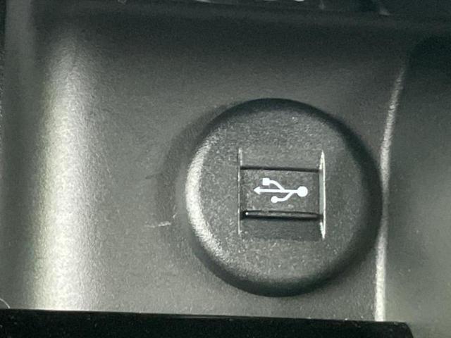 スペーシアカスタム ハイブリッドＸＳターボ　保証書／純正　９インチ　メモリーナビ／セーフティサポート（スズキ）／両側電動スライドドア／シートヒーター　前席／全方位モニター／車線逸脱防止支援システム／オートステップ／ヘッドランプ　ＬＥＤ　ターボ（42枚目）