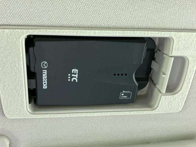 アクセラスポーツ １５Ｓプロアクティブ　新品タイヤ／純正　ＳＤナビ／アイアクティブセンス（マツダ）／車線逸脱防止支援システム／ヘッドランプ　ＬＥＤ／ＵＳＢジャック／Ｂｌｕｅｔｏｏｔｈ接続／ＥＴＣ／ＥＢＤ付ＡＢＳ／横滑り防止装置　ワンオーナー（16枚目）