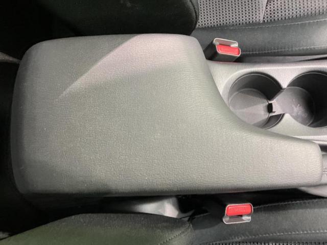 アクセラスポーツ １５Ｓプロアクティブ　新品タイヤ／純正　ＳＤナビ／アイアクティブセンス（マツダ）／車線逸脱防止支援システム／ヘッドランプ　ＬＥＤ／ＵＳＢジャック／Ｂｌｕｅｔｏｏｔｈ接続／ＥＴＣ／ＥＢＤ付ＡＢＳ／横滑り防止装置　ワンオーナー（29枚目）