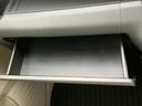 Ｓ　新品タイヤ／保証書／エマージェンシーブレーキ／車線逸脱防止支援システム／ＵＳＢジャック／ＥＢＤ付ＡＢＳ／横滑り防止装置／アイドリングストップ／禁煙車／エアバッグ　運転席／エアバッグ　助手席（28枚目）