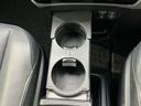 WECARSの展示場では実際に見て、触ってお車をお選びいただけます!知識の豊富な営業スタッフが様々なカーライフをご提案いたします!