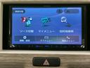 ワンダラー　社外　ＳＤナビ／衝突安全装置／シートヒーター　前席／車線逸脱防止支援システム／シート　ハーフレザー／ドライブレコーダー　社外／ヘッドランプ　ＨＩＤ／ＵＳＢジャック／Ｂｌｕｅｔｏｏｔｈ接続　バックカメラ（11枚目）