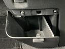 WECARSでは各商談席に大型モニターをご用意しております!見やすい大画面でゆったりと全国の在庫をご覧いただけます!是非ご来店お待ちしております!