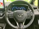 握りやすい形状のステアリングは、ドライバーの負担を軽減。スムーズな操作感で、運転の楽しさを向上させます。