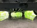 車両前方側の下廻り画像です。エンジン付近から車両中央部までの状態を確認いただけます。◆ご購入前に気になる下廻りの様子を把握したい方は、店頭スタッフまでお問い合わせ下さい。