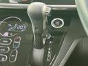 スムーズなシフト操作で、快適なドライブをサポート。運転に集中できる、洗練されたデザインです。