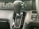 スムーズなシフトチェンジで、快適なドライブをサポート。直感的な操作で、運転の楽しさを引き出します。