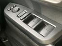 日々の運転を支えるスイッチ類を備えています。分かりやすい操作感で、快適なドライブをサポートします。